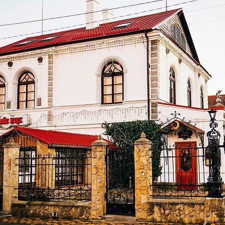 Antique House Hotel Doebno Buitenkant foto