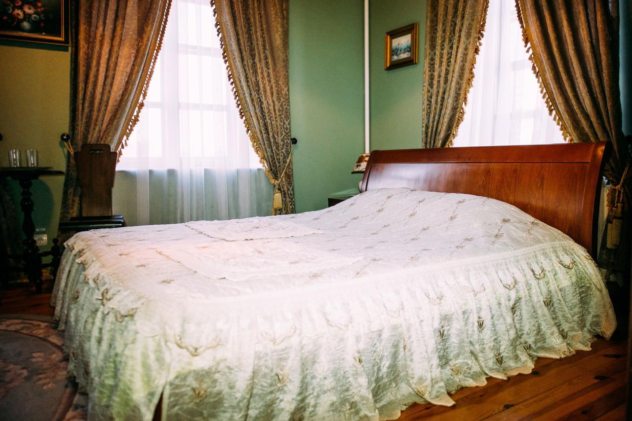 Antique House Hotel Doebno Buitenkant foto